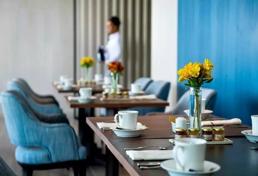 اتاق کلاب, Grand Hyatt Rio De Janeiro