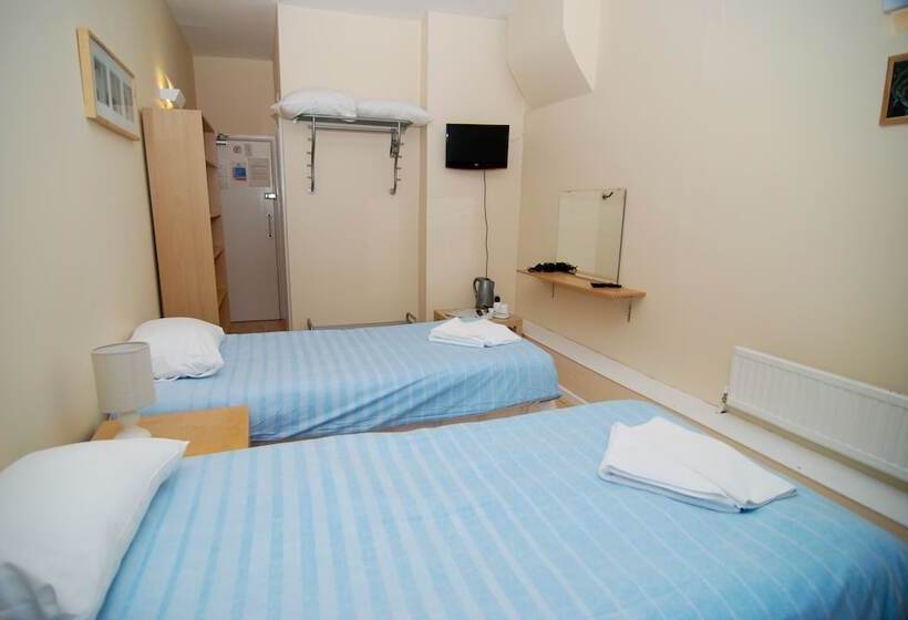 غرفة إقتصادية, The  Aqua