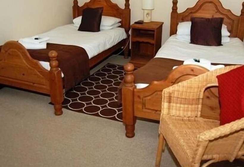 חדר סטנדרט, Old Post Office