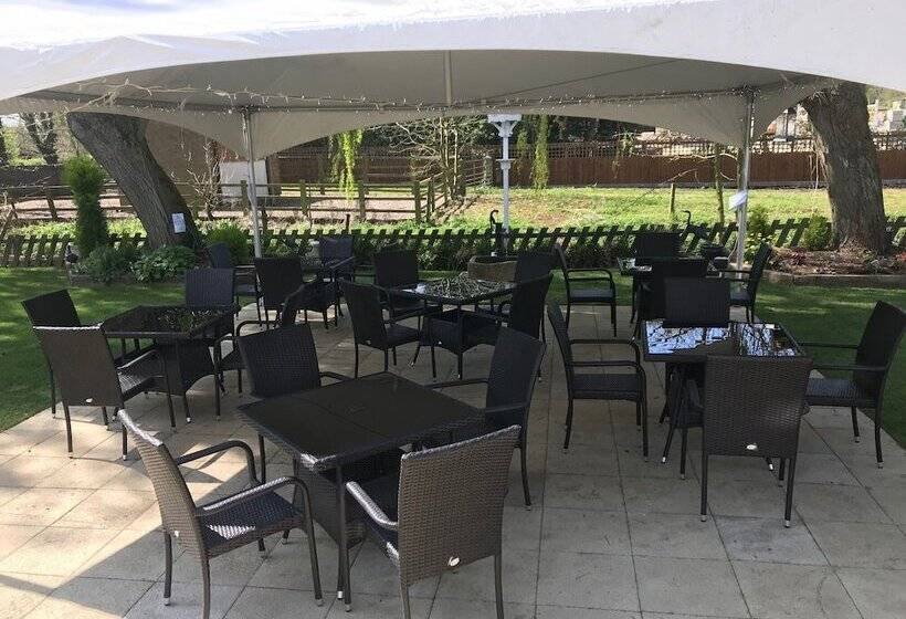 标准间, The White Lion Inn