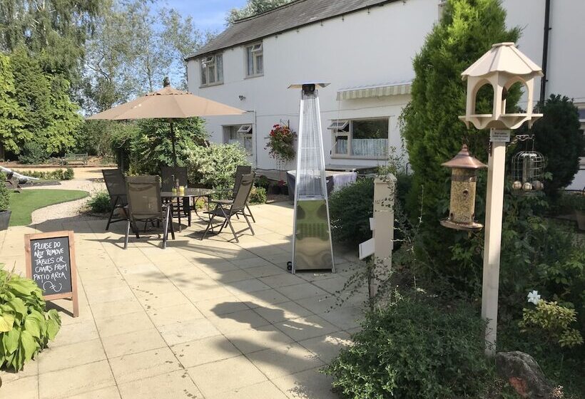 标准间, The White Lion Inn