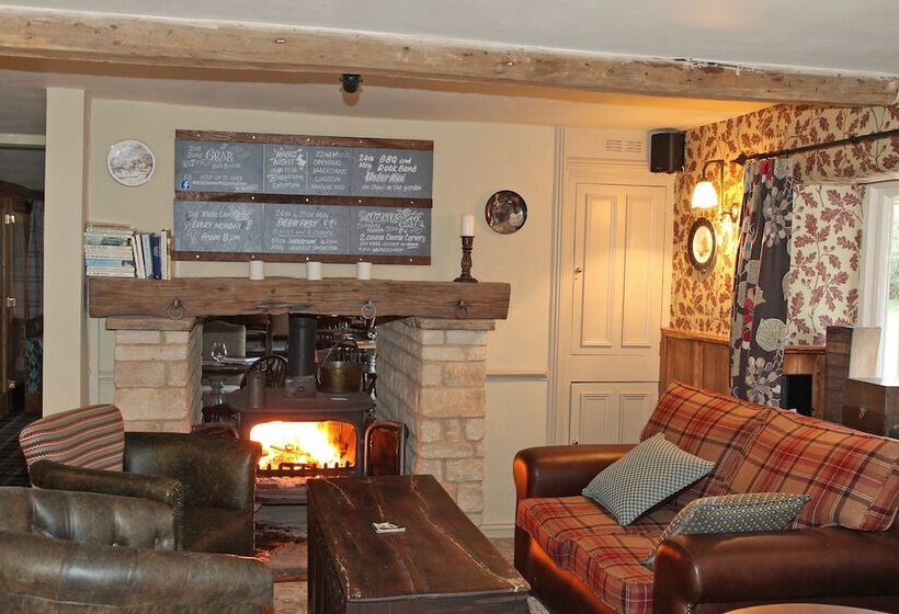 标准间, The White Lion Inn