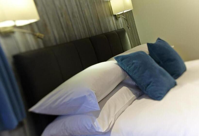 ファミリールーム, Waveney Inn &