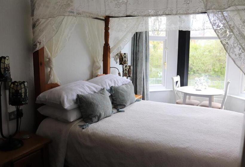 غرفة عائلية كلاسيكية, Greylands Guest House