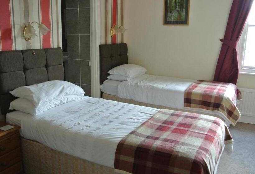 Номер Стандарт, Old Castle Farm Guest House