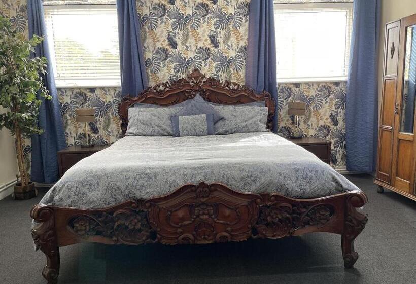 חדר דחוקס עם מיטת קינג, The Goodlife Guesthouse