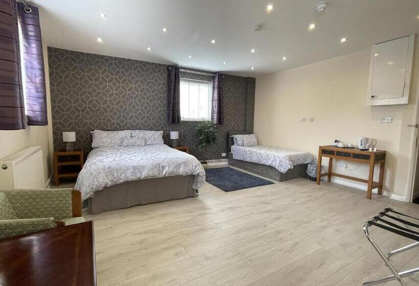 חדר סטנדרט לשלושה, The Goodlife Guesthouse