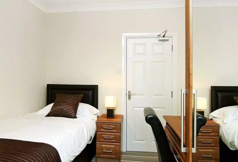Deluxe Yhden Hengen Huone, The Lawns Guest House