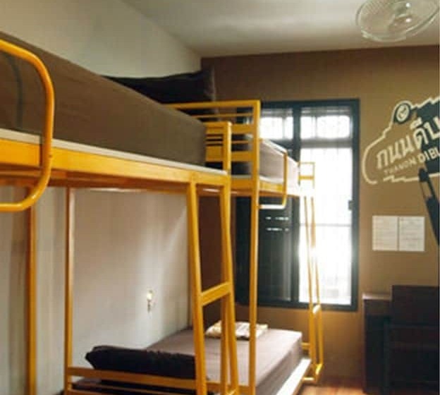 ルームシェアのワンベッド, Phuket Sunny Hostel