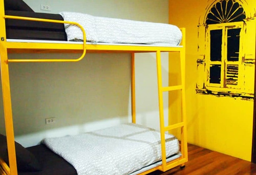 ルームシェアのワンベッド, Phuket Sunny Hostel