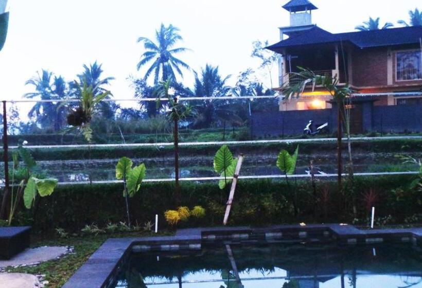 חדר משפחתי, Villa Kemuning