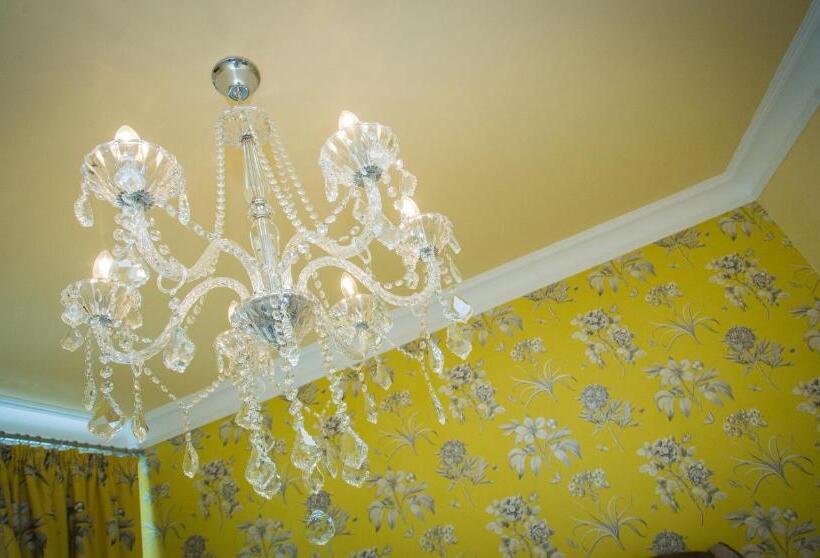 Номер Deluxe, Studios At Glenthorne