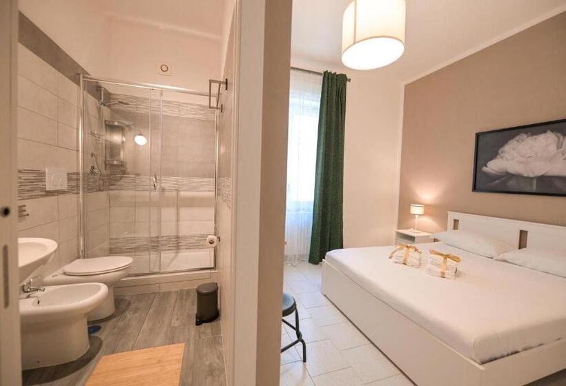 اتاق استاندارد, Living Salerno B&b