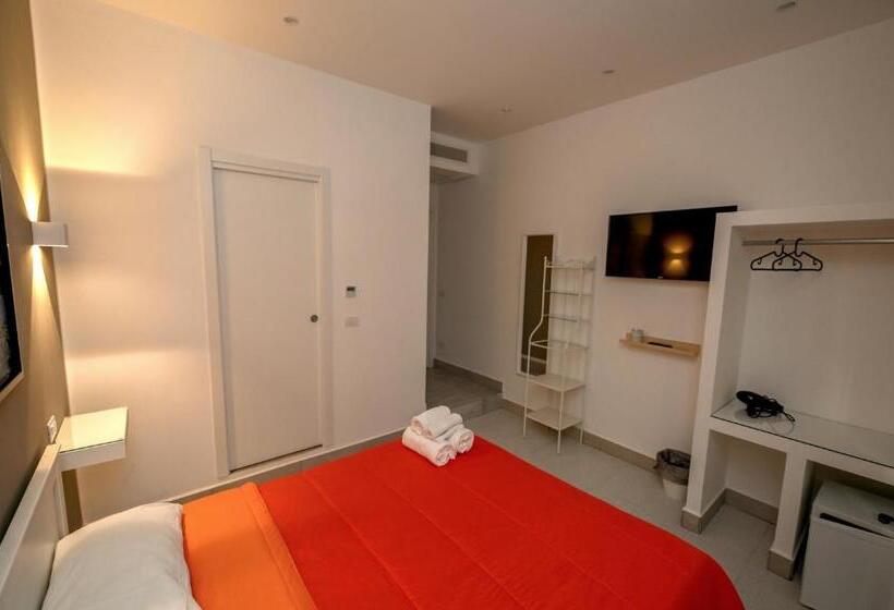 اتاق استاندارد, Living Salerno B&b