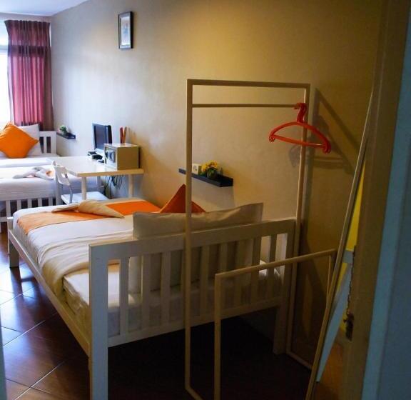 اتاق استاندارد با سرویس بهداشتی مشترک, Vx The Fifty