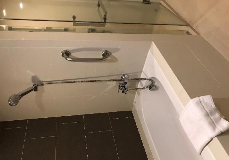 이그제큐티브 스튜디오, Citadines Grand Central Sri Racha Sha Extra Plus