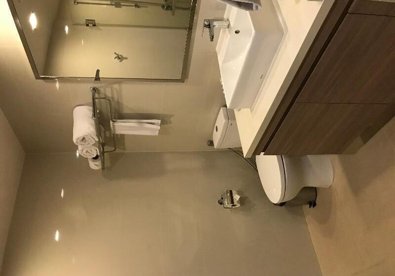 이그제큐티브 스튜디오, Citadines Grand Central Sri Racha Sha Extra Plus