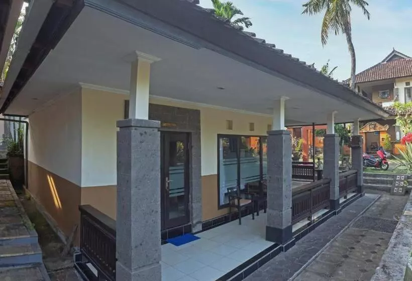 Perhehuone, Dewi Sinta Hotel And Restaurant