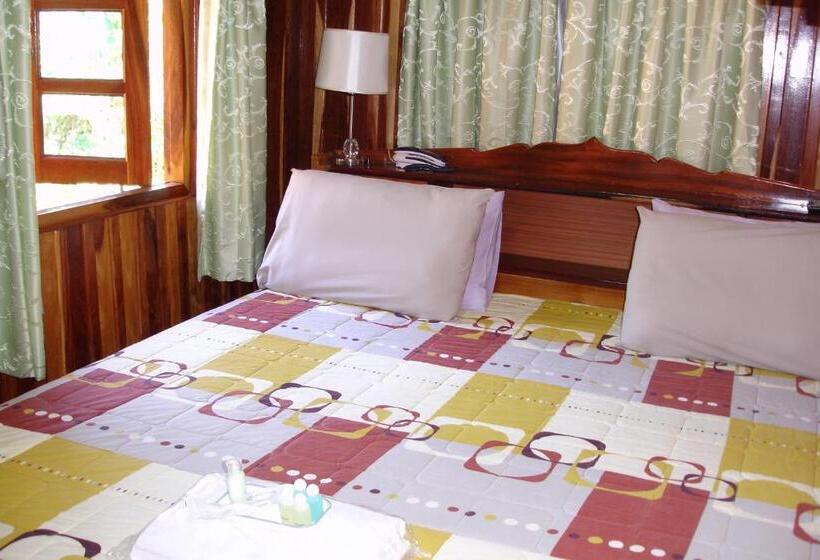 スタンダードバンガロー, Home Stay Stc Bed And Breakfast