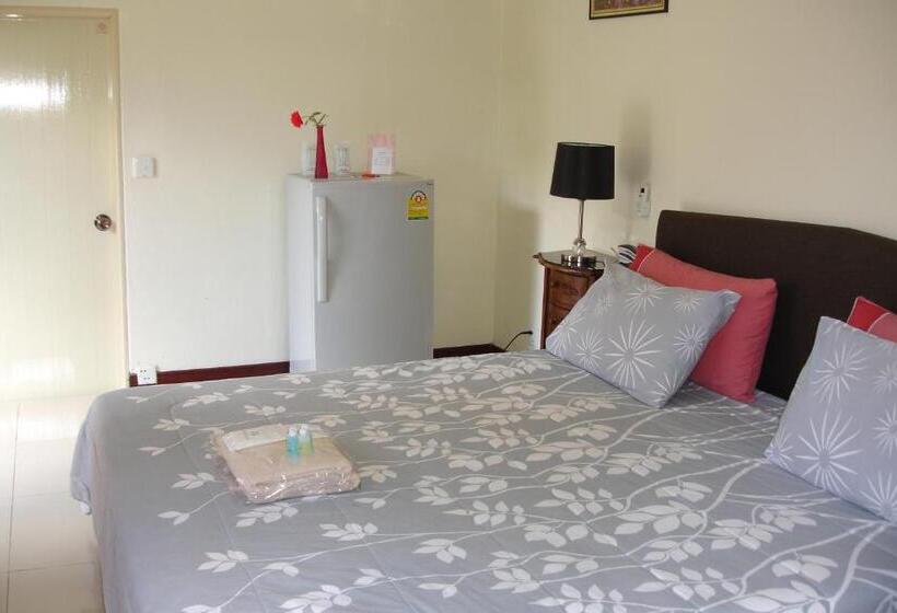 Бунгало Стандарт, Home Stay Stc Bed And Breakfast