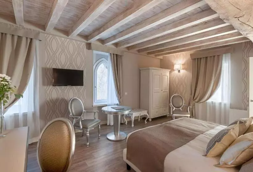 デラックスルーム, Borgo Il Mezzanino