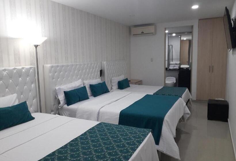 חדר משפחתי, Boutique El Poblado