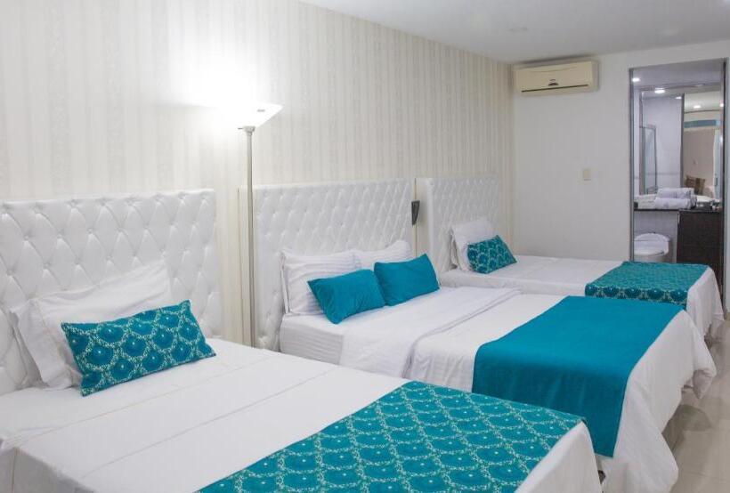 חדר משפחתי, Boutique El Poblado