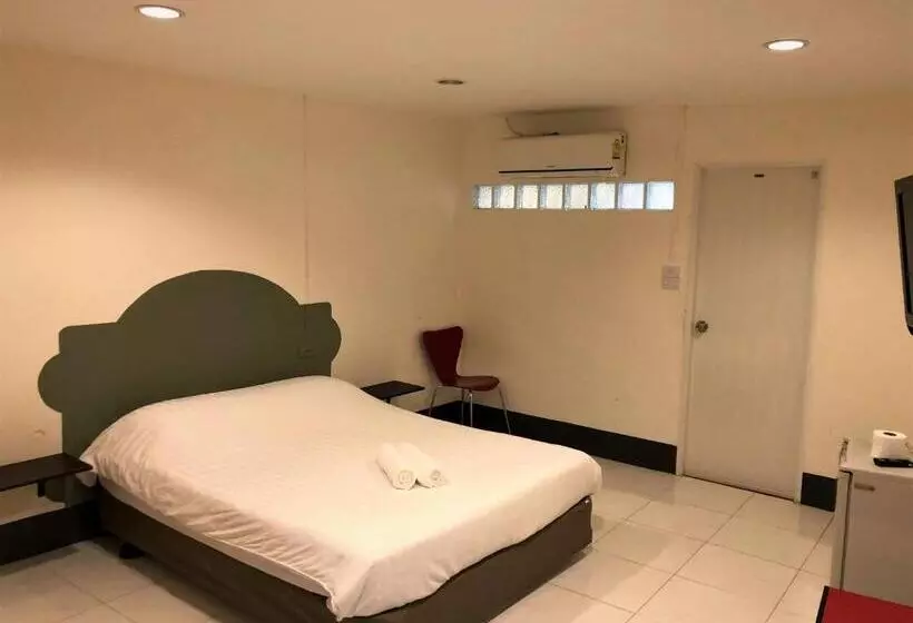 اتاق استاندارد, City Inn Udonthani