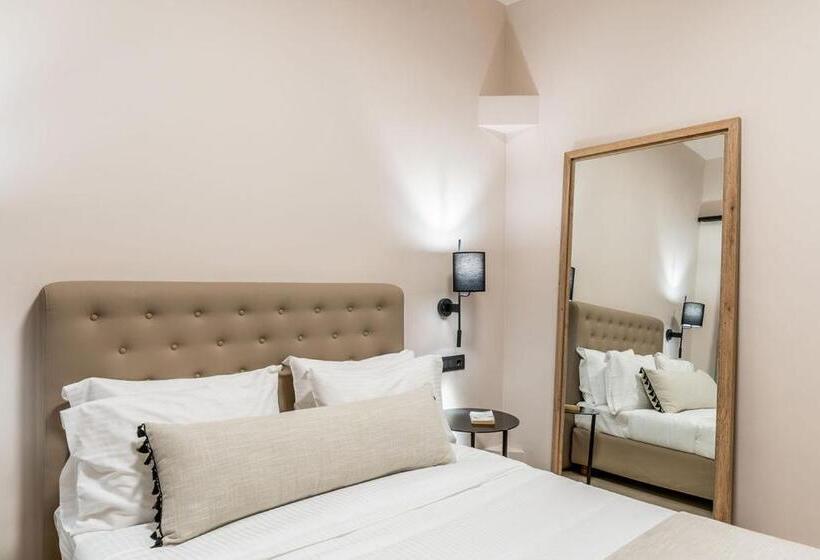 Deluxe Room, Eucalyptus