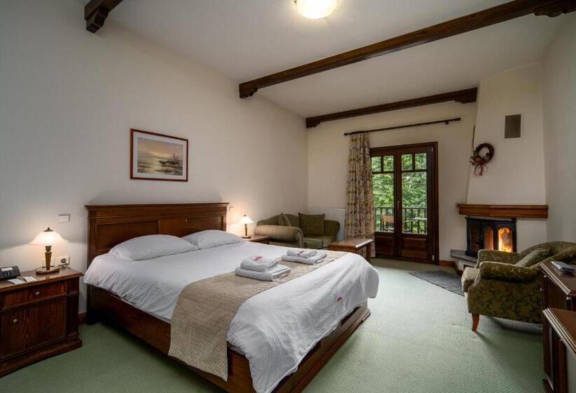 高级三人间, Giamandes