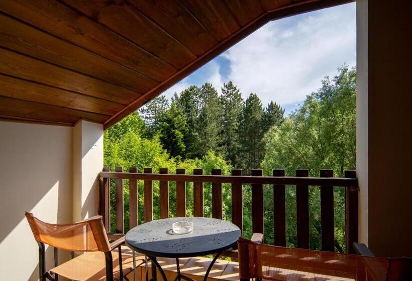 带2个卧室的套房, Giamandes