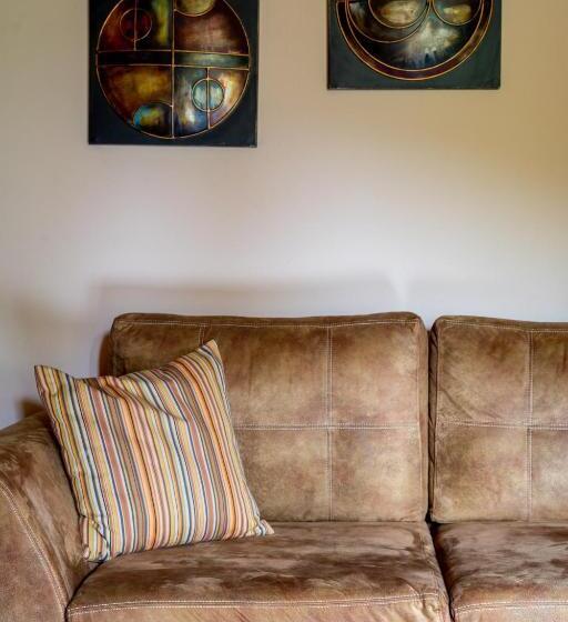 带2个卧室的套房, Giamandes