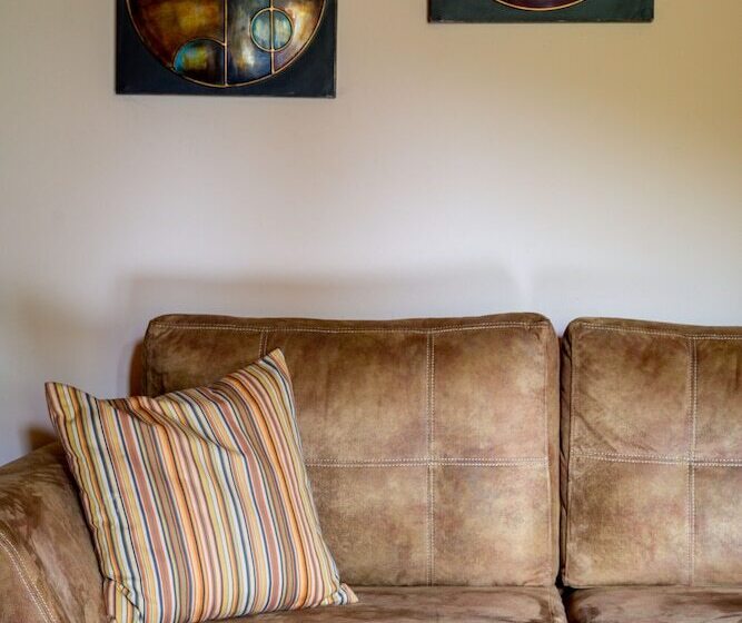 带2个卧室的套房, Giamandes