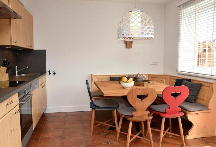 בונגלו סטנדרט 2 חדרי שינה, Landal Katschberg