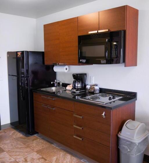 غرفة قياسية لذوى الاحتياجات الخاصة, My Place Hotel Aberdeen, Sd