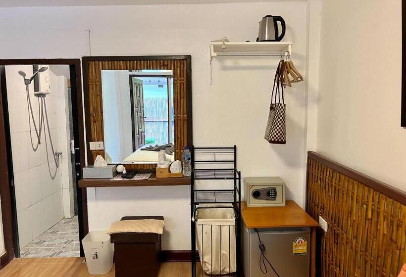 Бунгало Стандарт Вид на Сад, Salisa Resort