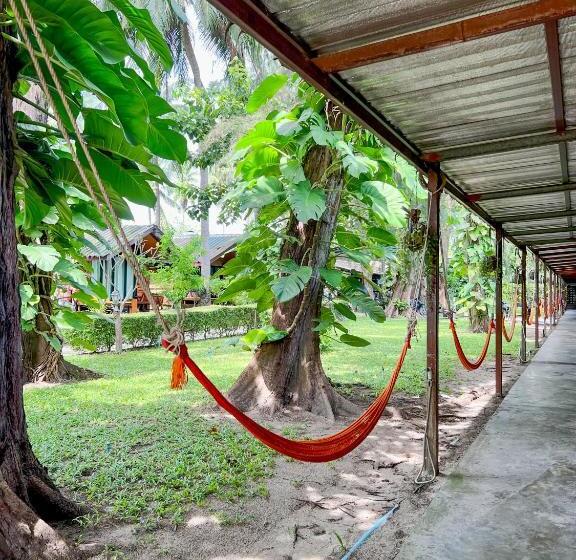 غرفة قياسية, Salisa Resort