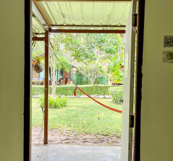 غرفة قياسية, Salisa Resort