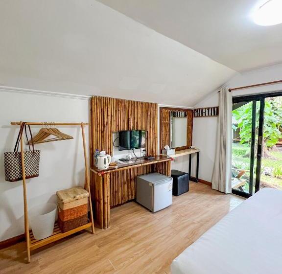 Бунгало Стандарт, Salisa Resort