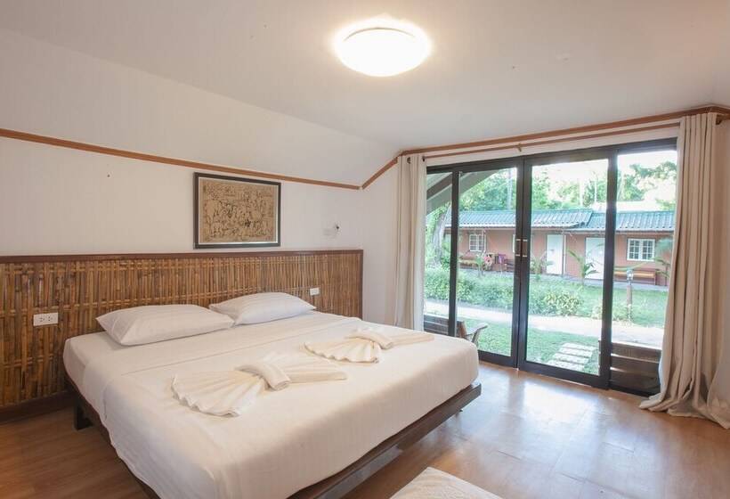 غرفة قياسية, Salisa Resort