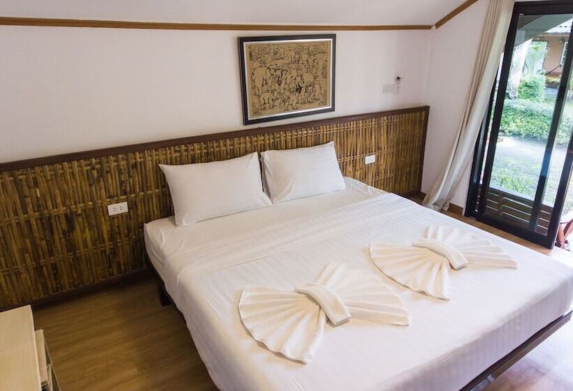 غرفة قياسية, Salisa Resort