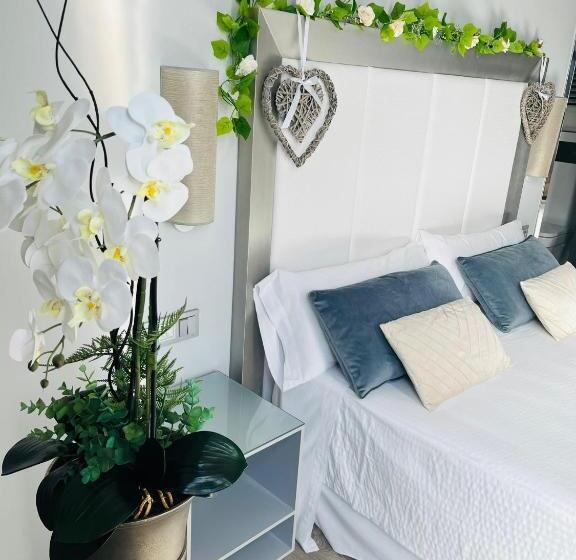 جناح إدارى, Santa Eulalia