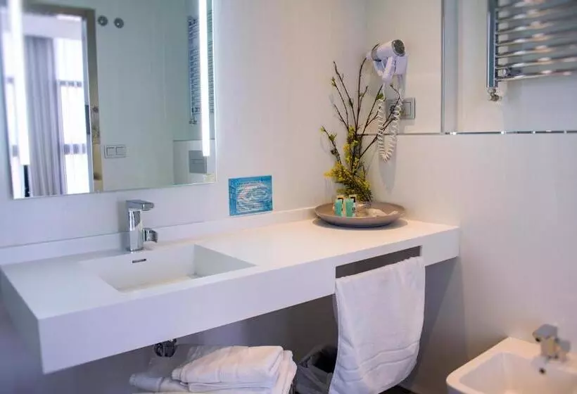Executive Suite, Santa Eulalia