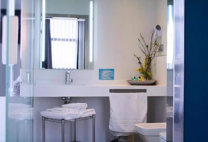 Executive Suite, Santa Eulalia