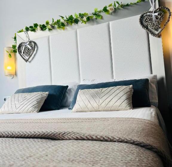 جناح إدارى, Santa Eulalia