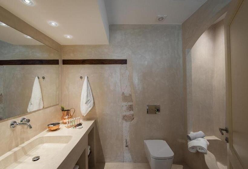 高级套房, Serenissima Boutique