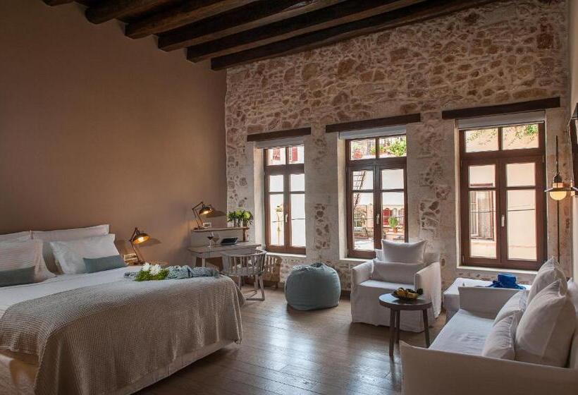 高级套房, Serenissima Boutique