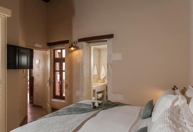 标准间, Serenissima Boutique