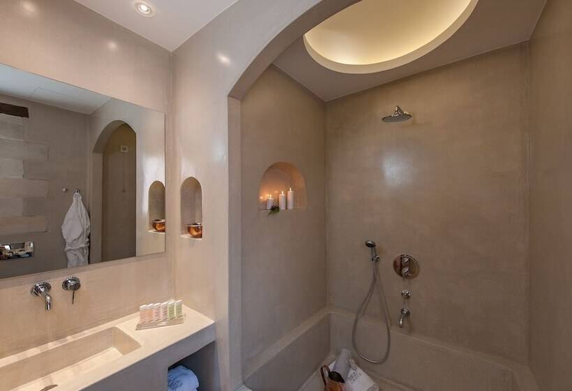 小型套房, Serenissima Boutique