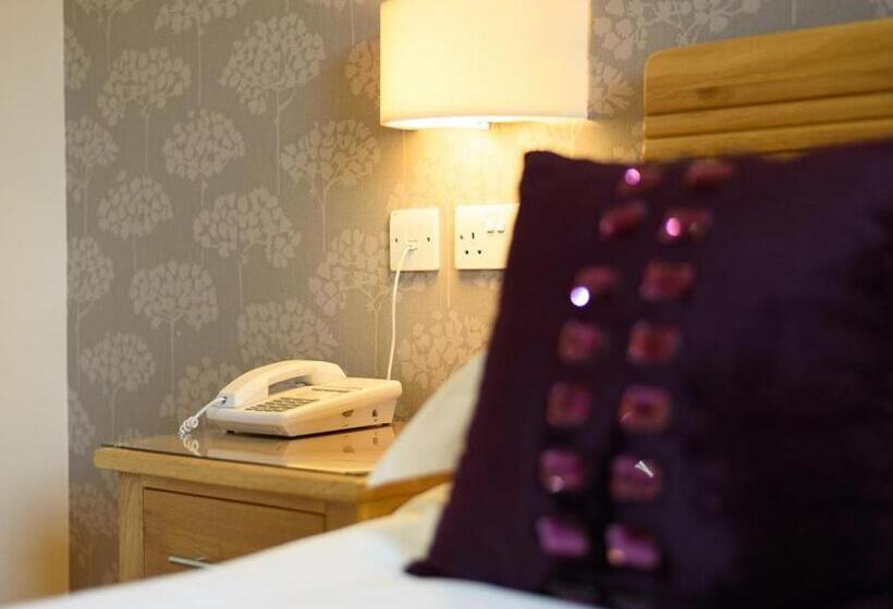 Четырехместный Номер Superior, The Britannia Inn & Waves Restaurant